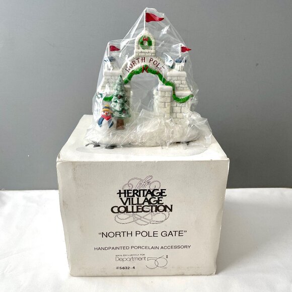 Department 56 Heritage Village North Pole Gate Christmas Snowman Tree 56.56324 - Picture 2 of 14